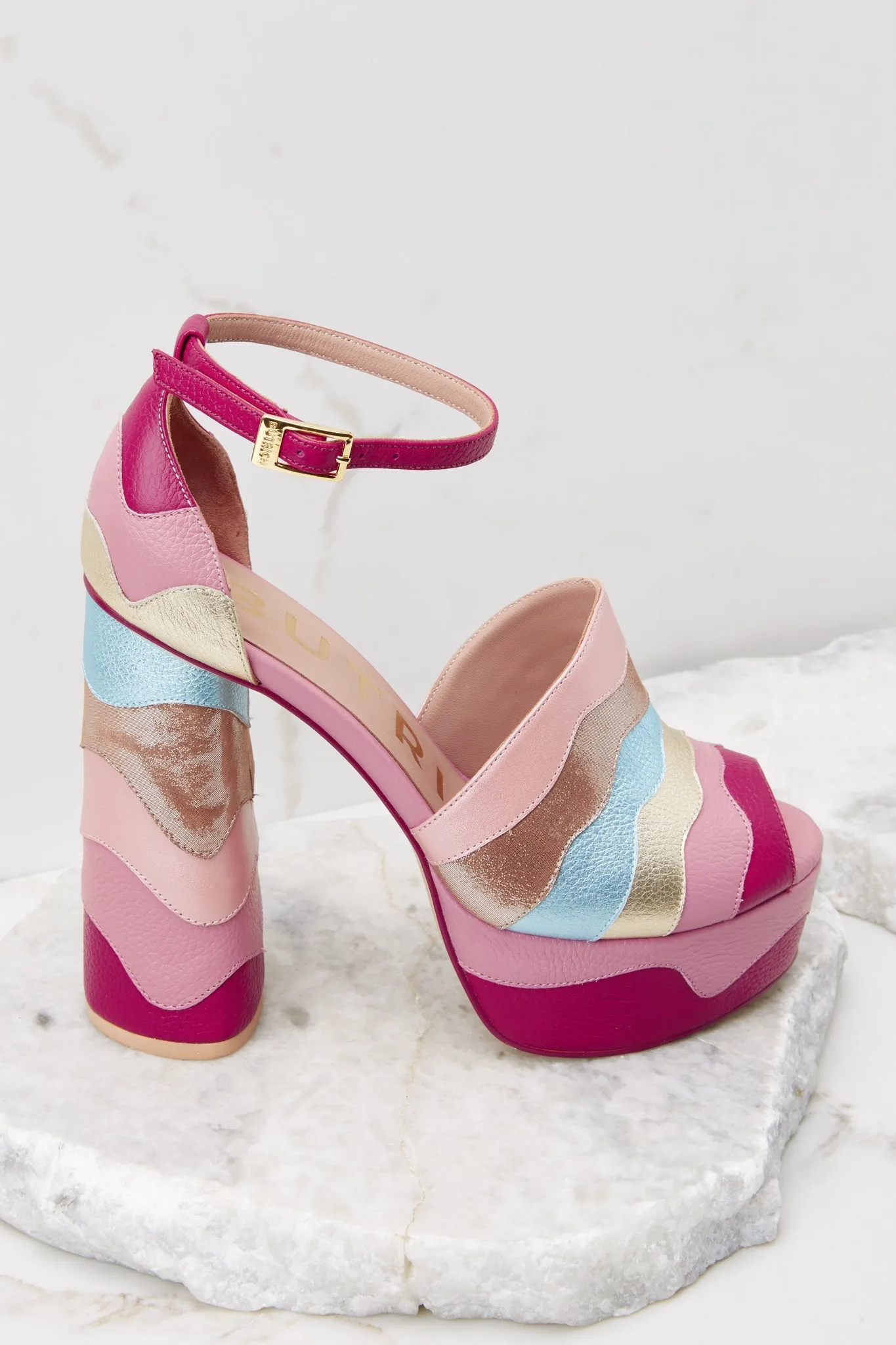 Bella Berry Platform