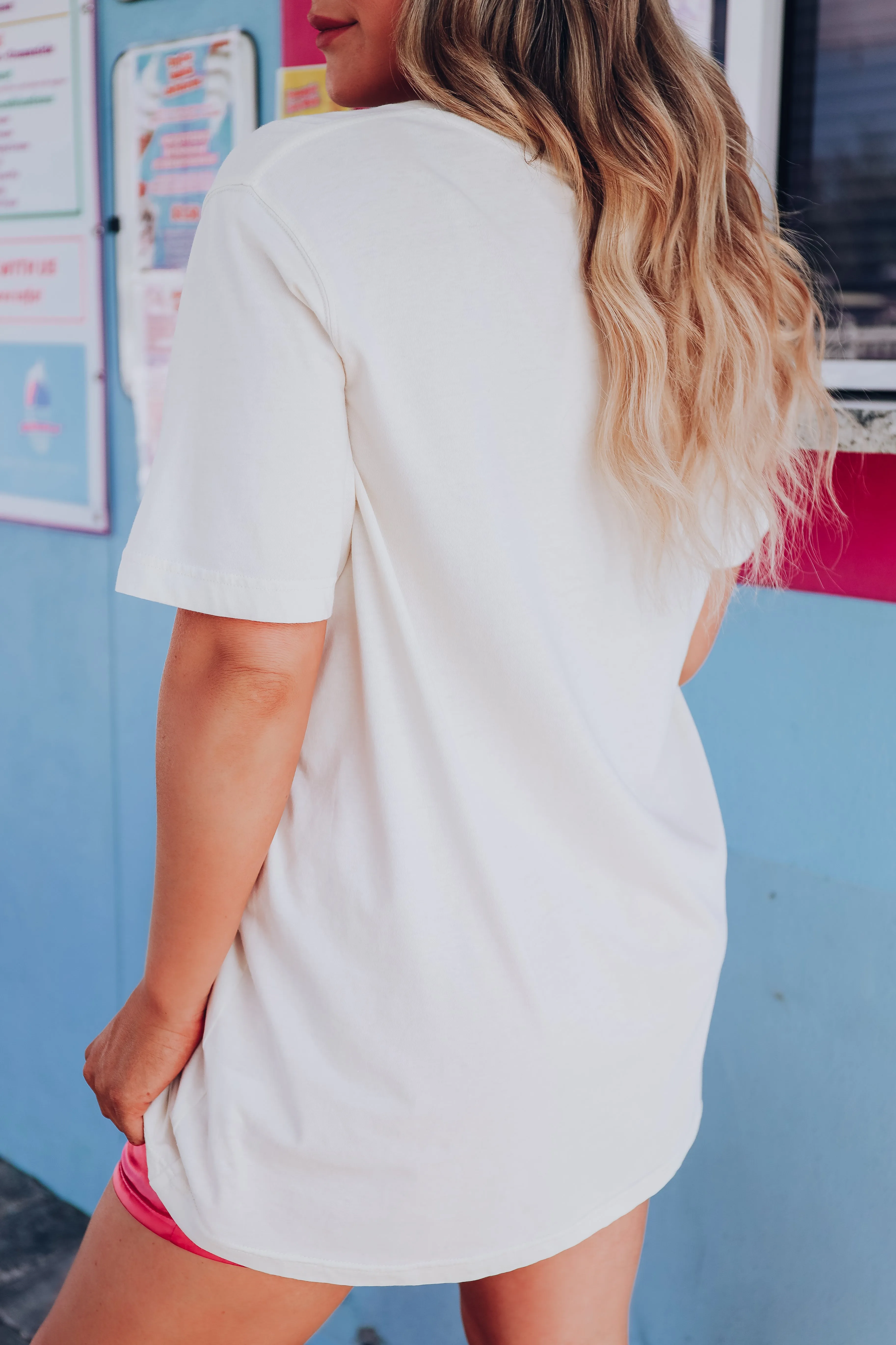 Desert Darlin' Graphic Tee - Ivory