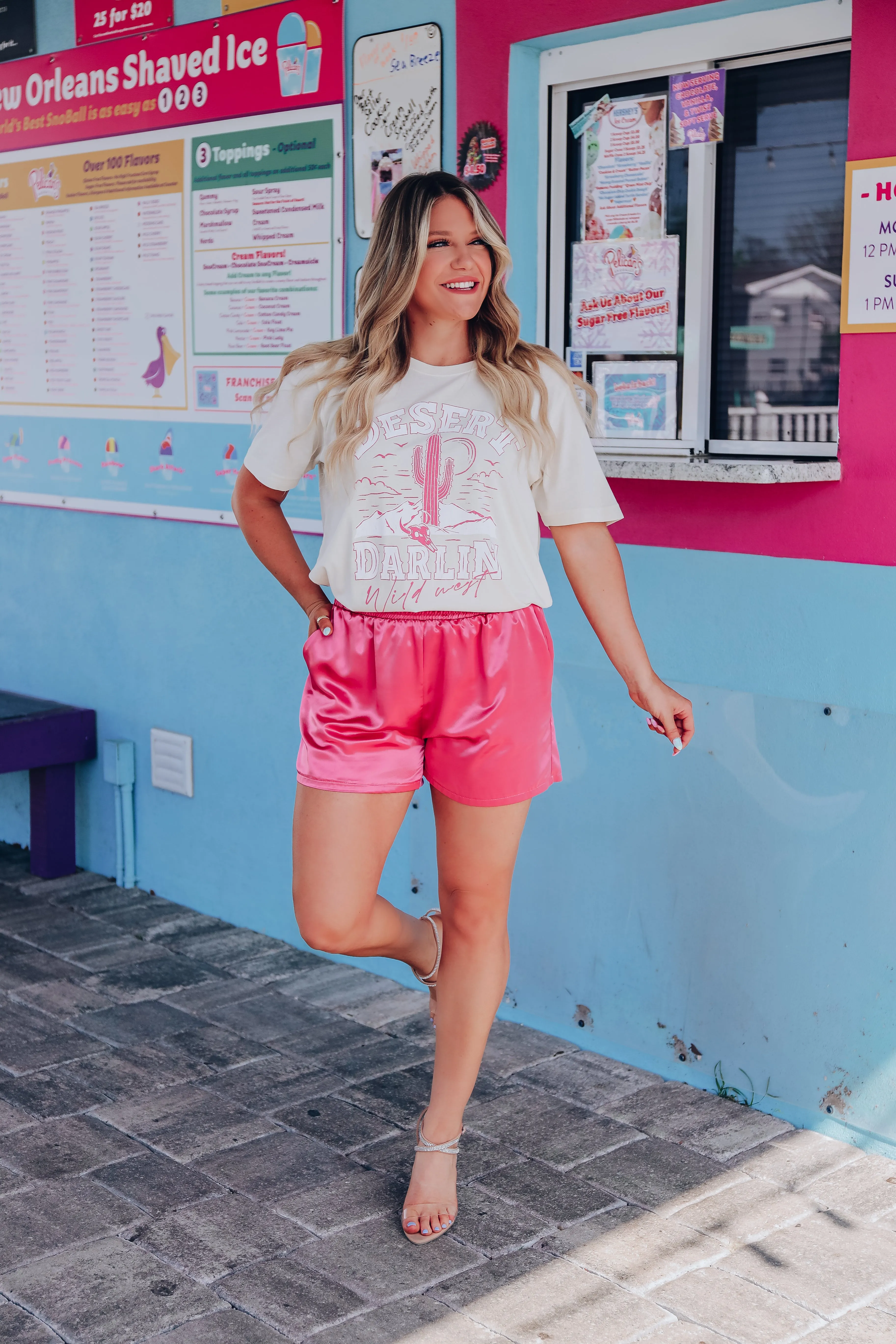 Desert Darlin' Graphic Tee - Ivory