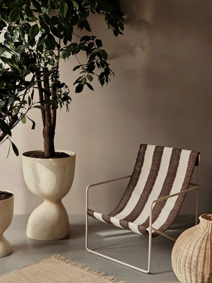 Desert Lounge Chair - Black