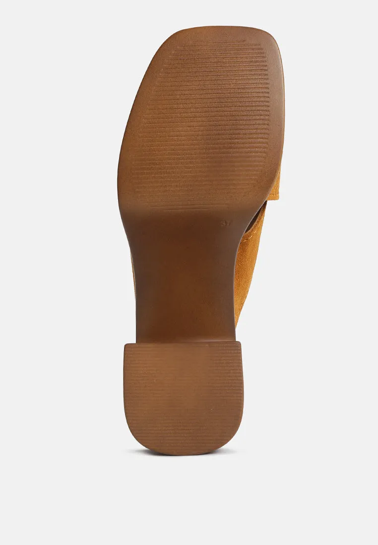 MATRIX Criss Cross Strap Block Heel Sandals in Light Tan