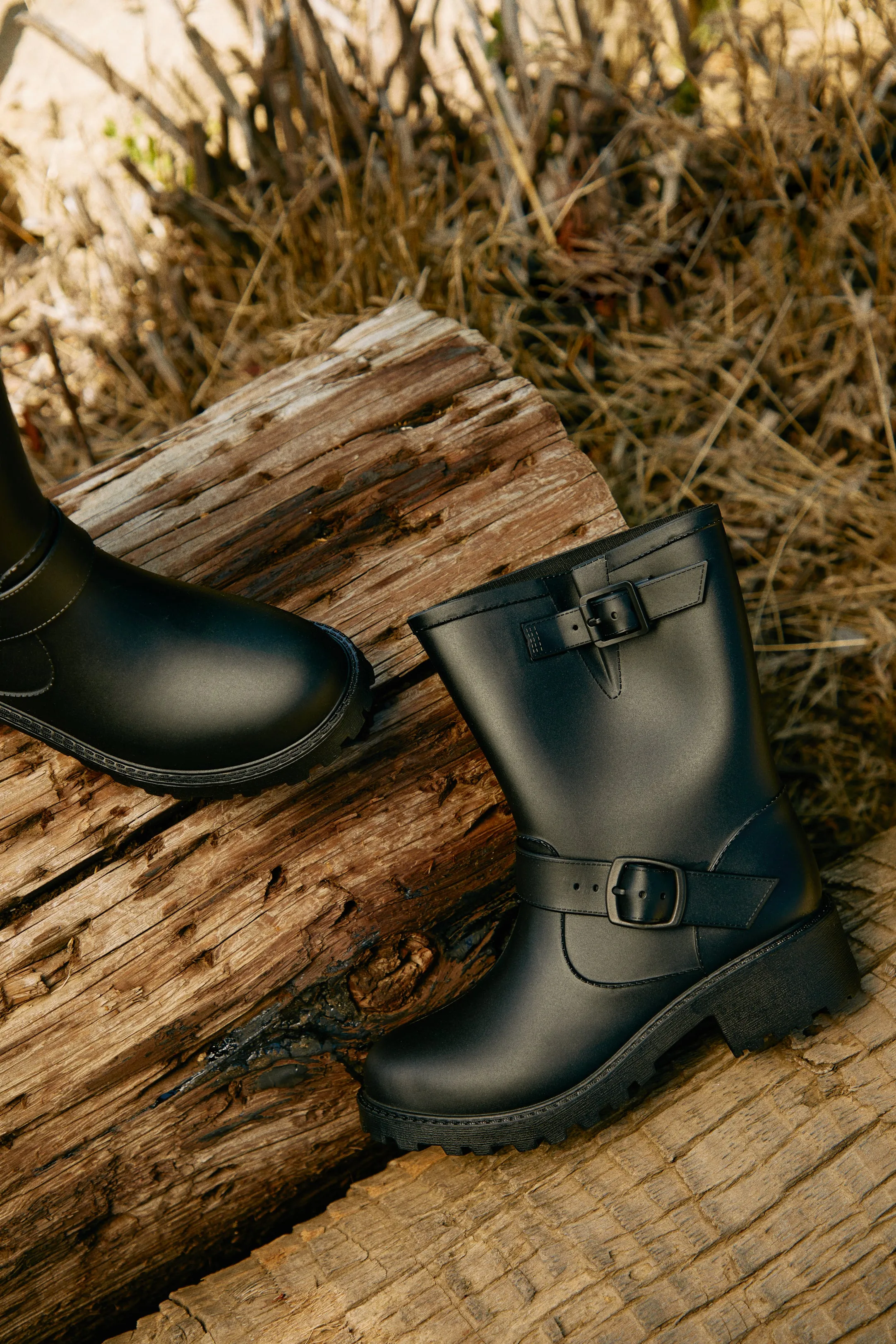 Stormy Water Resistant Rain Boots - Black